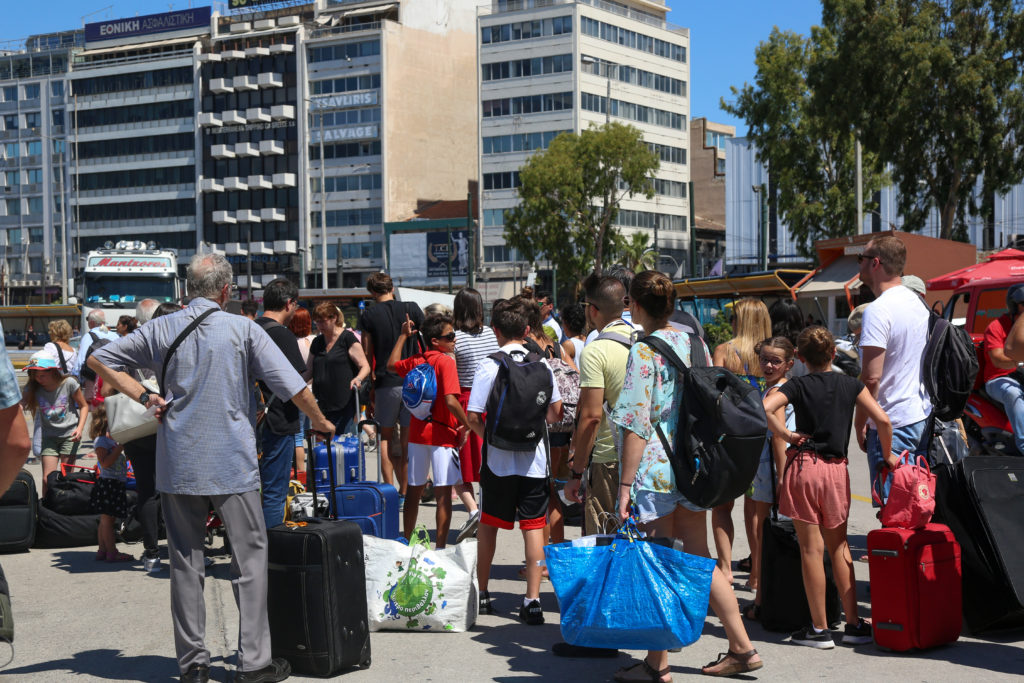 Τεράστια αγωνία στην ελληνική τουριστική αγορά από την κατάρρευση της Thomas Cook – Ποια η παρουσία της στη χώρα μας