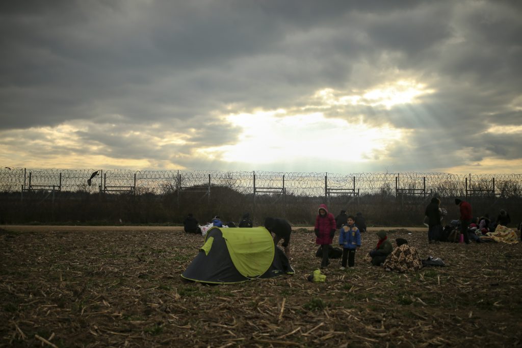 New York Times: Καταγγελία πρόσφυγα για ύπαρξη μυστικής τοποθεσίας κράτησης στα ελληνοτουρκικά σύνορα στον Έβρο