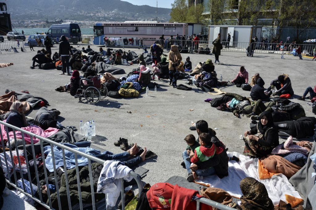 Η «Δικηγορική Ανατροπή» κατακεραυνώνει την κυβέρνηση για την αναστολή κάθε διαδικασίας ασύλου