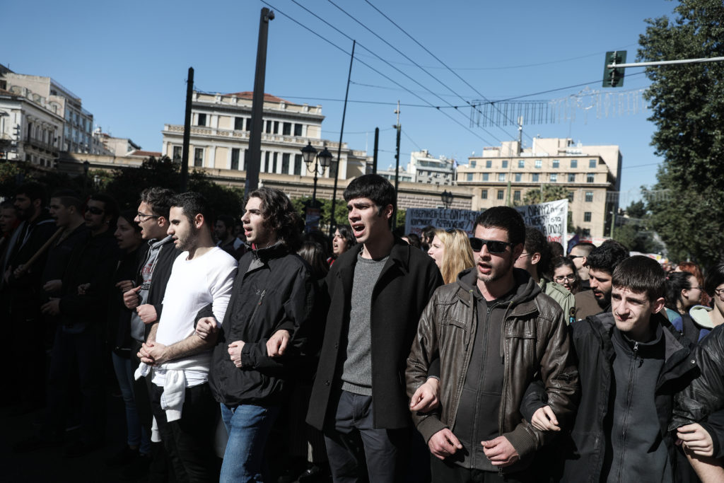 ΑΔΕΔΥ: Στάση εργασίας την Τετάρτη για τους συμβασιούχους του ΟΑΕΔ