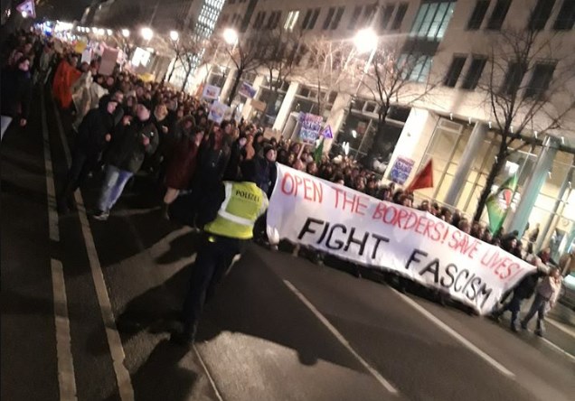 Διαδηλώσεις σε 30 πόλεις της Γερμανίας υπέρ των ανοιχτών συνόρων