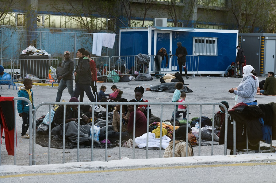 Deutsche Welle: Tι ζητούν οι Αφγανοί στα ελληνοτουρκικά σύνορα;