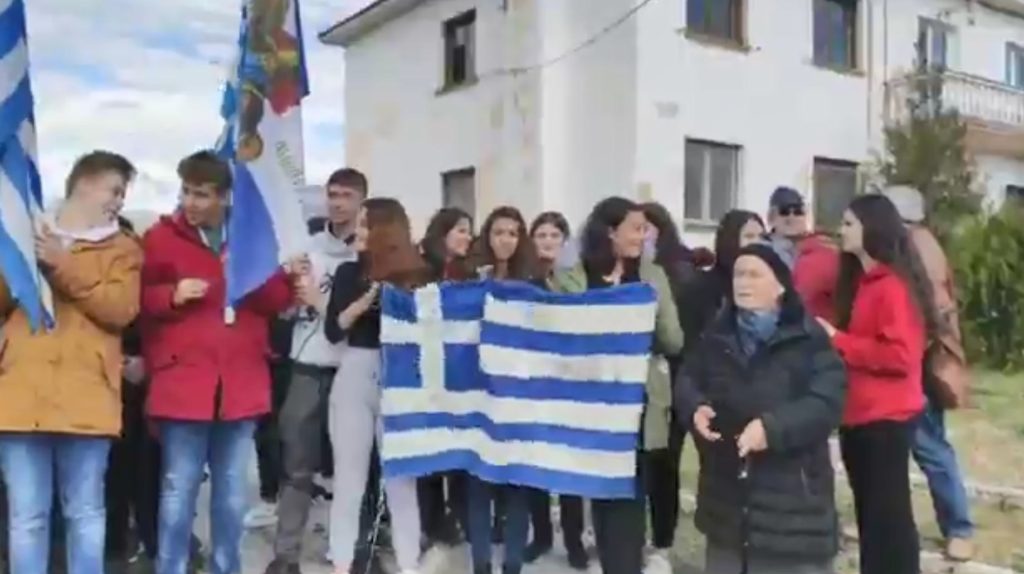 Σέρρες – Ροδόπολη: Αντιδρούν για τη δημιουργία της κλειστής δομής προσφύγων (Video)