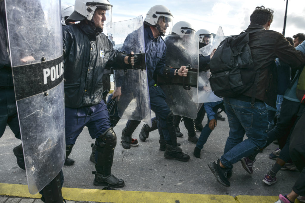 Μυτιλήνη – Βούτσης: Στο νησί δρουν ομάδες παρακρατικών, παραστρατιωτικών που καμία σχέση δεν έχουν με την Αστυνομία