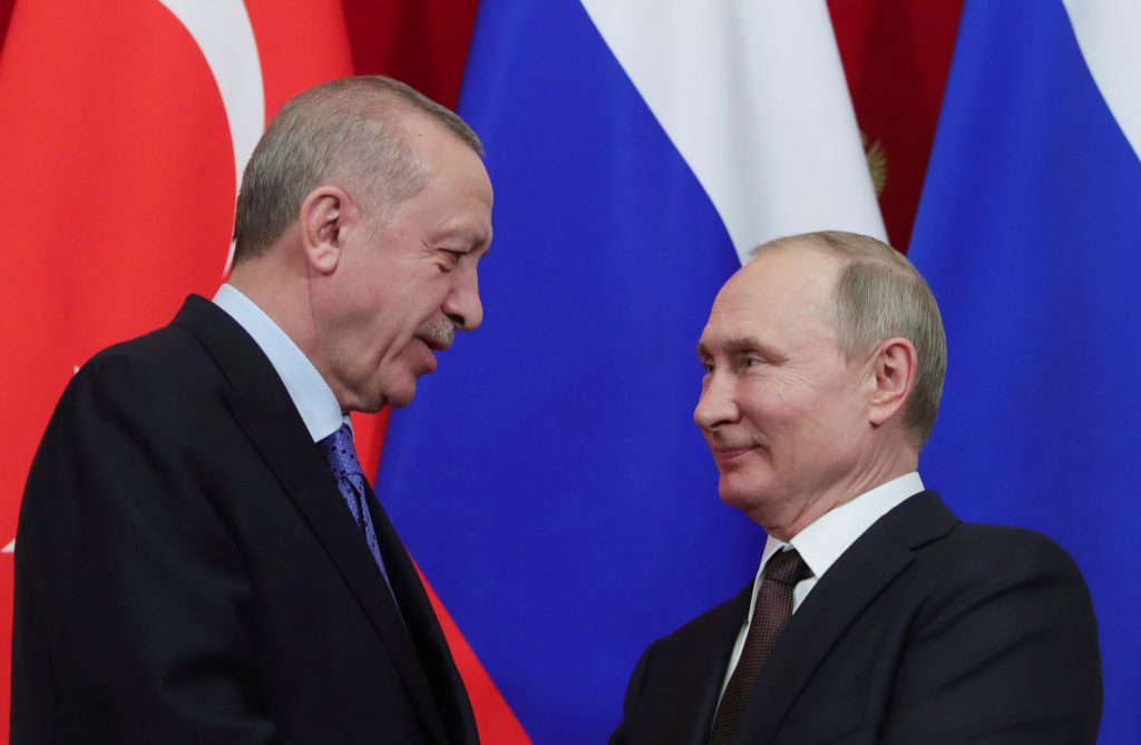 Ο Ερντογάν πρότεινε στον Πούτιν να εκμεταλλευτούν από κοινού τα πετρέλαια της Συρίας!