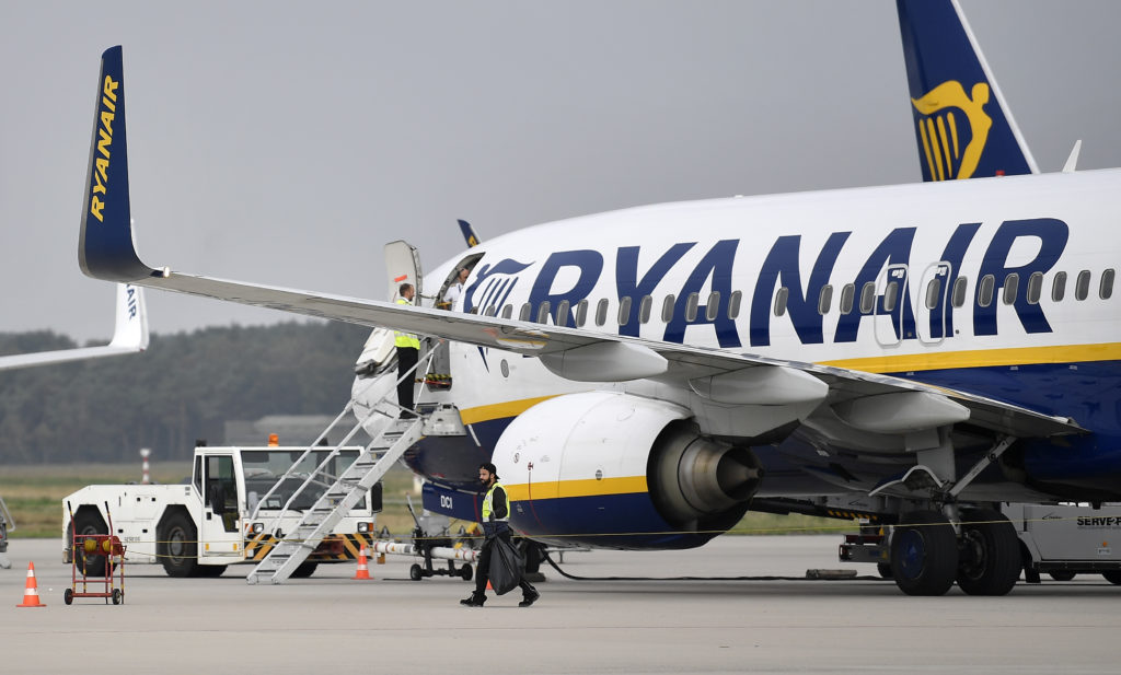 Η Ryanair ακυρώνει όλες τις πτήσεις από και προς Ιταλία