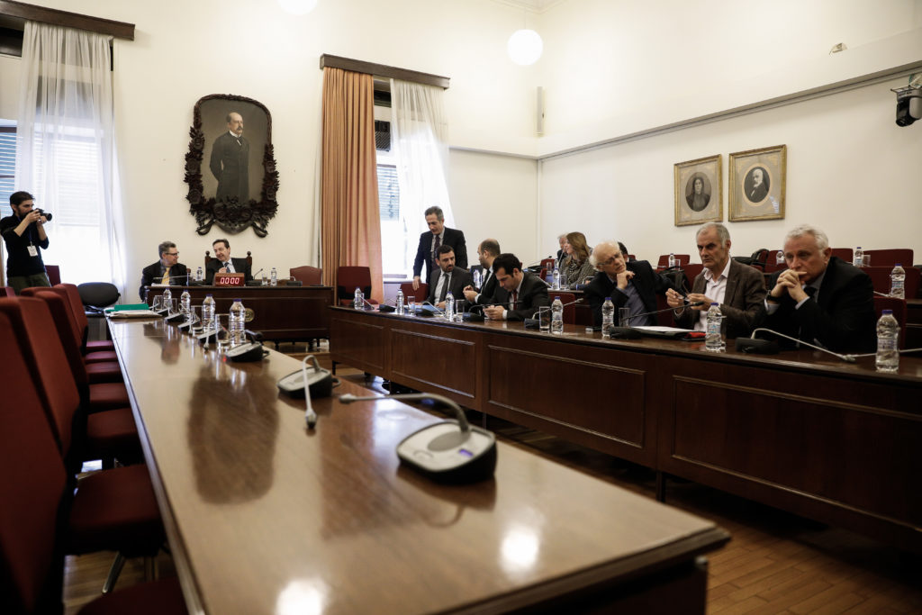 Βουλή: Επιστολή προέδρου προανακριτικής επιτροπής για ενδεχόμενη τέλεση και άλλων αδικημάτων του Δ. Παπαγγελόπουλου