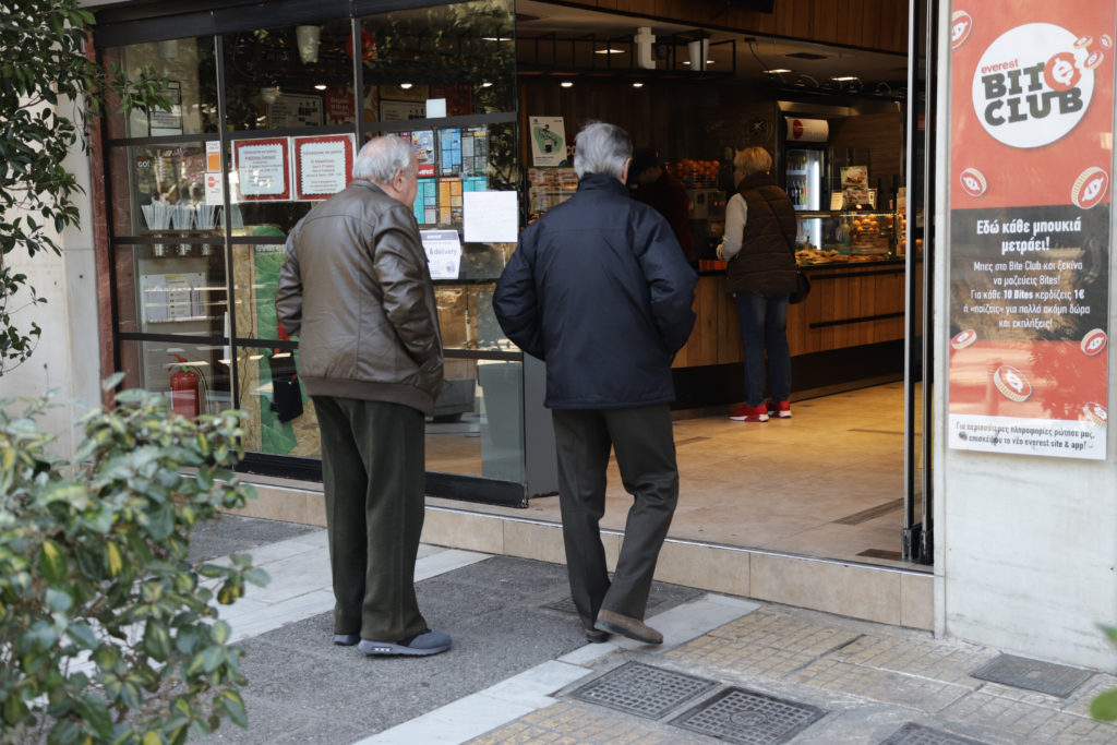 Κορονοϊός: 96 συλλήψεις για ανοιχτά καταστήματα – Ποιες περιοχές κράτησαν τα… σκήπτρα