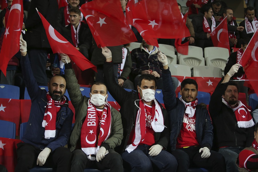 Οργή Φατίχ Τερίμ επειδή στην Τουρκία το ποδόσφαιρο συνεχίζεται εν μέσω πανδημίας…