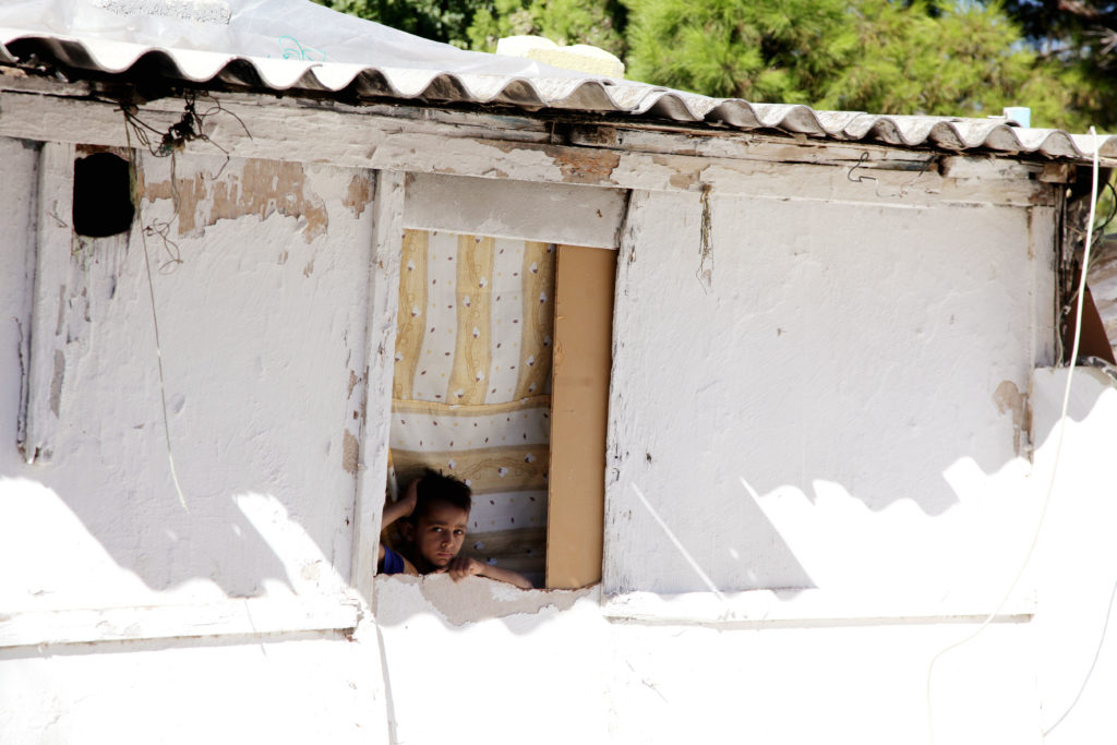 Έκκληση για λήψη μέτρων λόγω κορονοϊού στους καταυλισμούς Ελλήνων Ρομά στη Λέσβο