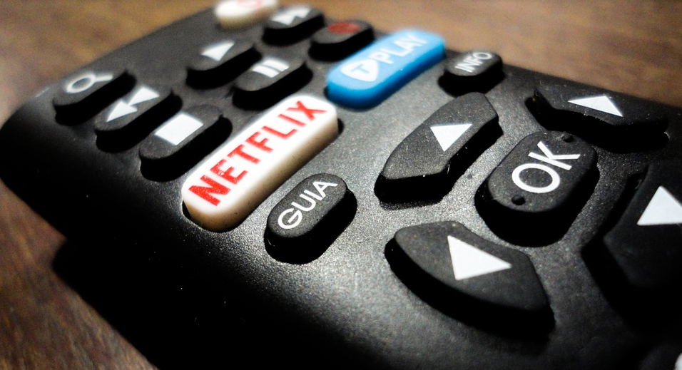Το Netflix ανακοίνωσε έκτακτα μέτρα για να διατηρήσει την ομαλή λειτουργία του στην Ευρώπη