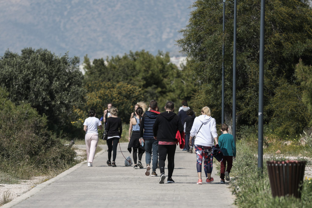 Κορονοϊός-Θράκη: Τα πρώτα… κρούσματα απαγόρευσης κυκλοφορίας σε παραλίες και άλση