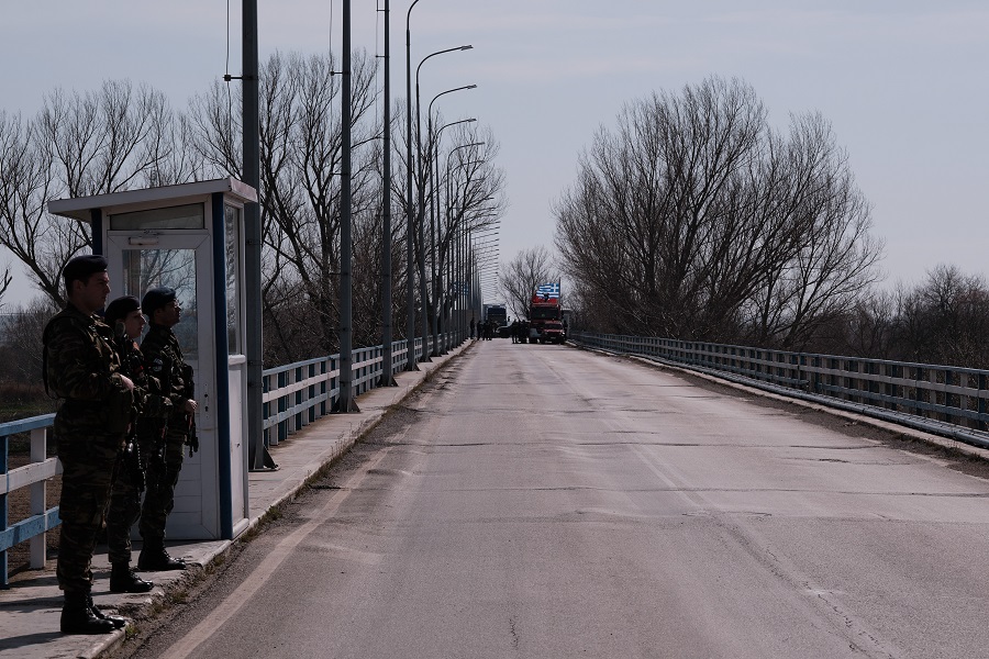 Προσωρινός περιορισμός αεροπορικών, οδικών και σιδηροδρομικών συνδέσεων με Τουρκία και Βρετανία