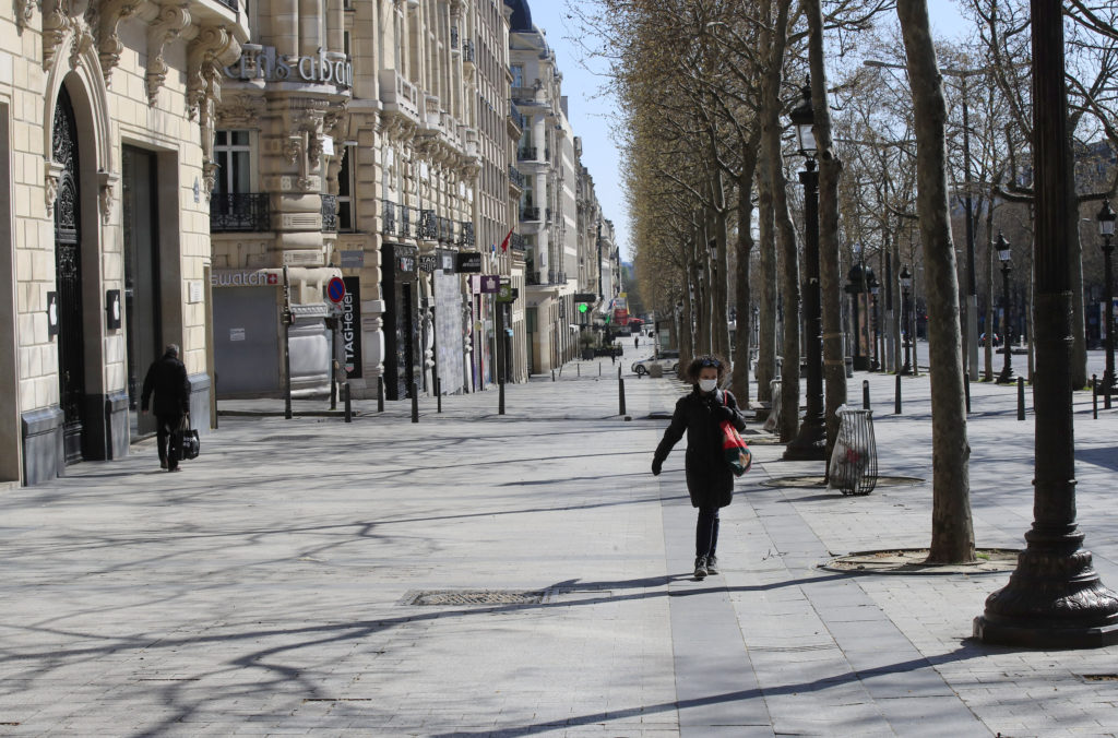 Σε επαναπατρισμό καλεί τους Γάλλους που βρίσκονται στην Ελλάδα η γαλλική πρεσβεία