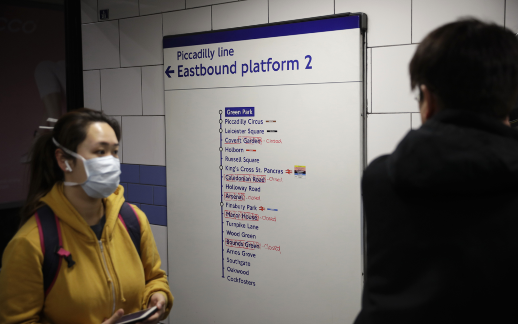 Βρετανία: Κόντρα μεταξύ υπουργού Υγείας και δημάρχου Λονδίνου για το μετρό