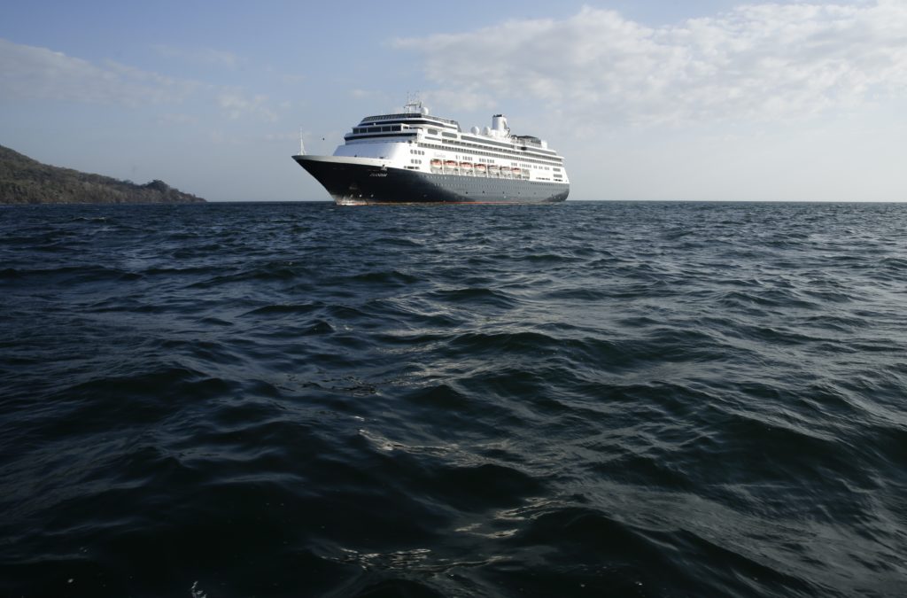 Έκκληση του ιδιοκτήτη του κρουαζιερόπλοιου Zaandam να επιτραπεί ο ελλιμενισμός του στη Φλόριντα