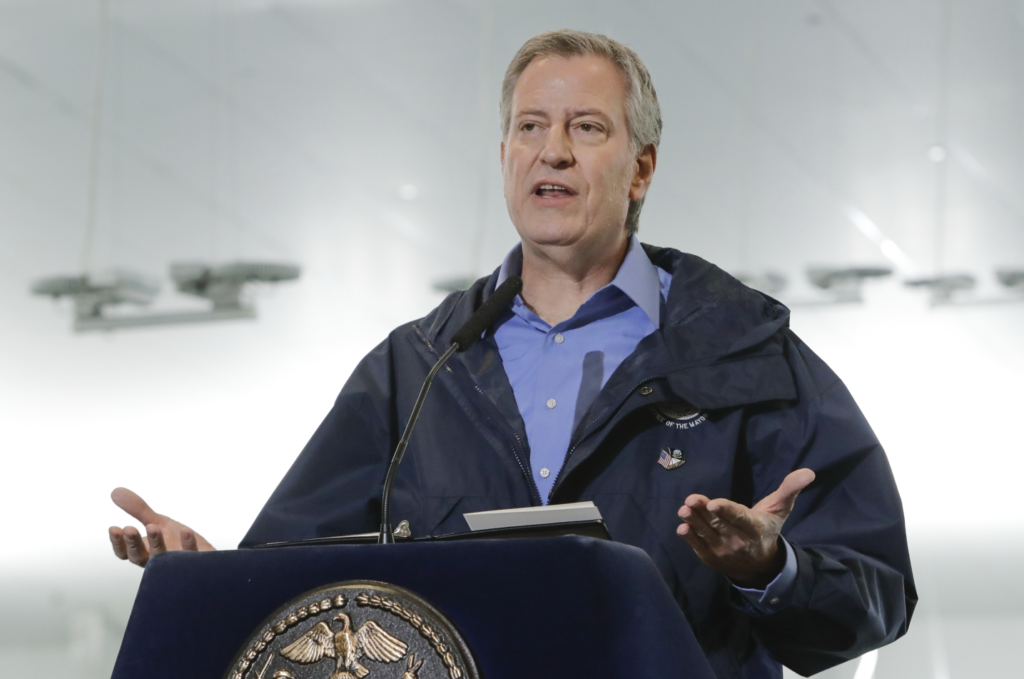 Δήμαρχος Νέας Υόρκης: «Απαιτούμε μια απάντηση από τον Λευκό Οίκο»