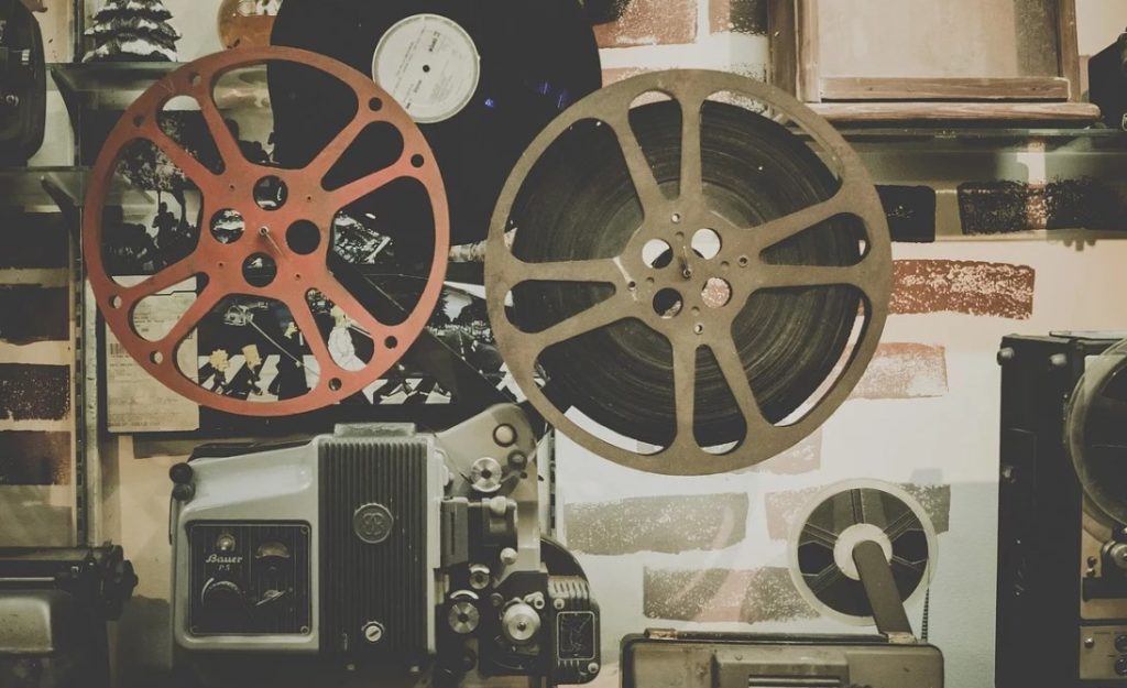 Τα σωματεία του κινηματογράφου στηρίζουν τα αιτήματα των εργαζόμενων στον οπτικοακουστικό τομέα