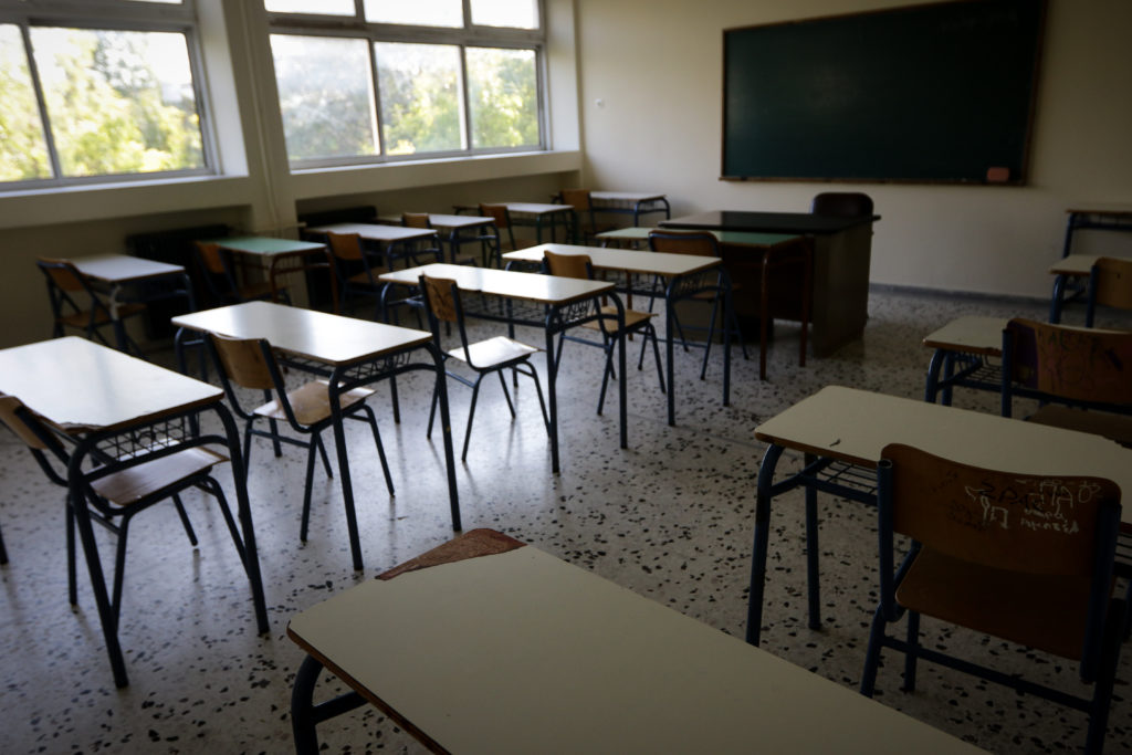 ΣΥΡΙΖΑ – ερώτηση 47 βουλευτών: Εμπαιγμός μαθητών και καθηγητών για τον τεχνολογικό εξοπλισμό