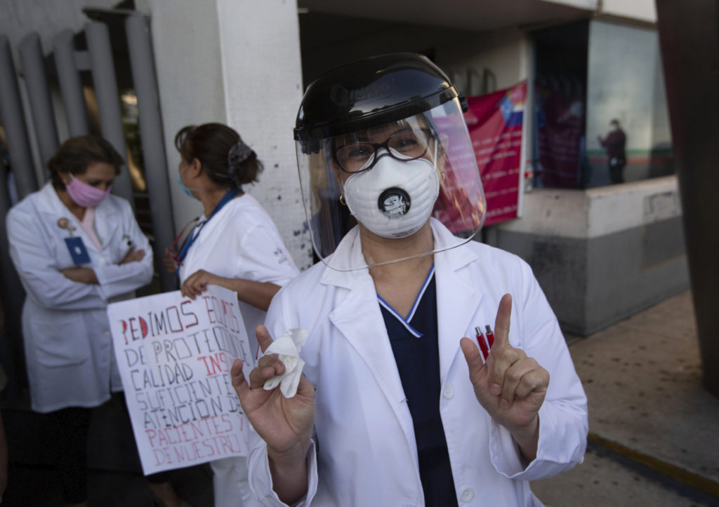 Μεξικό: Στόχος επιθέσεων γίνονται νοσηλευτές και γιατροί