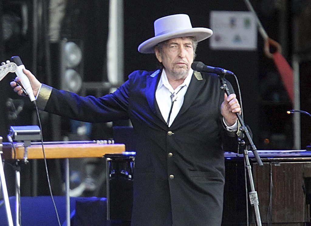 Ακούστε τη νέα έκπληξη από τον Bob Dylan (Video)