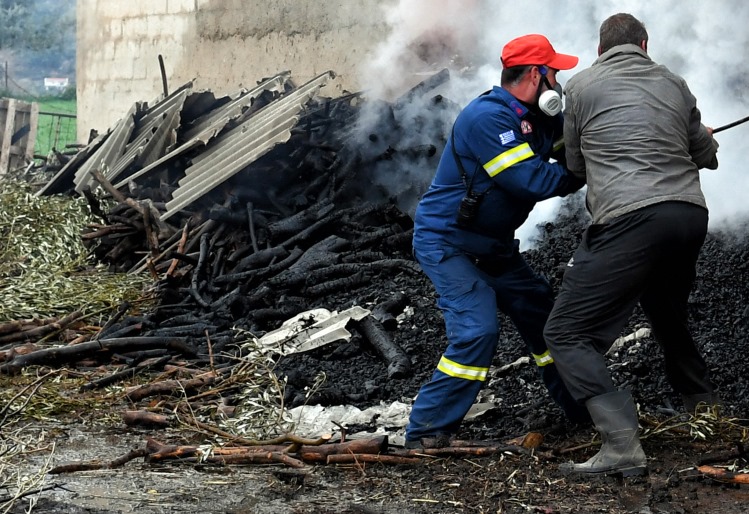70χρονος κάηκε μέσα στο σπίτι του στην Καρδίτσα