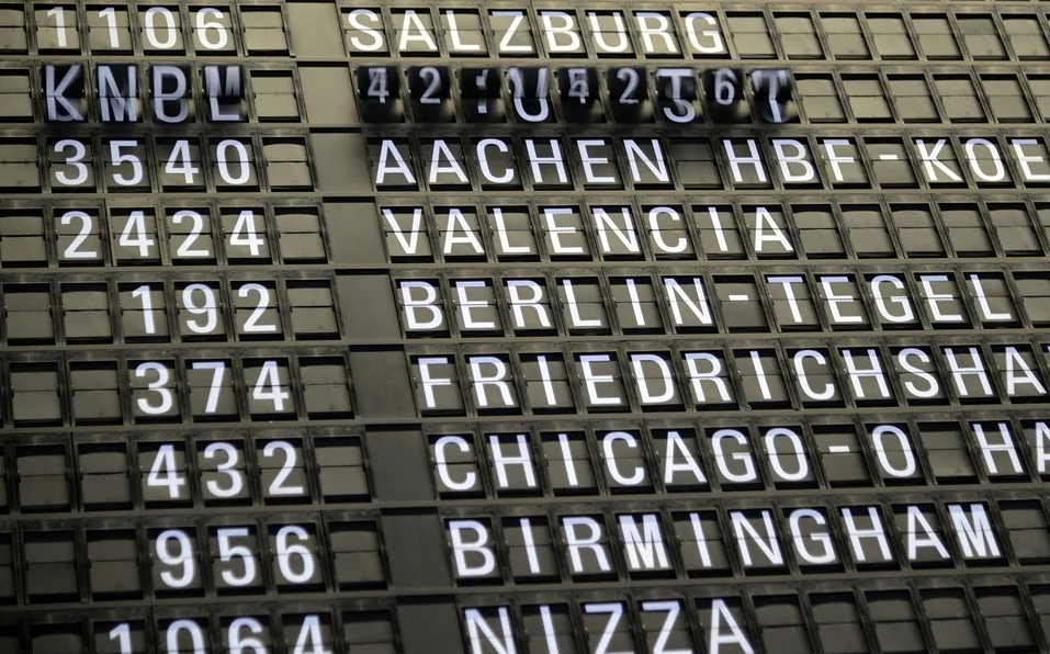 Αίτημα στην Κομισιόν για αναστολή των αποζημιώσεων στις ακυρωμένες πτήσεις – Οι αντιδράσεις