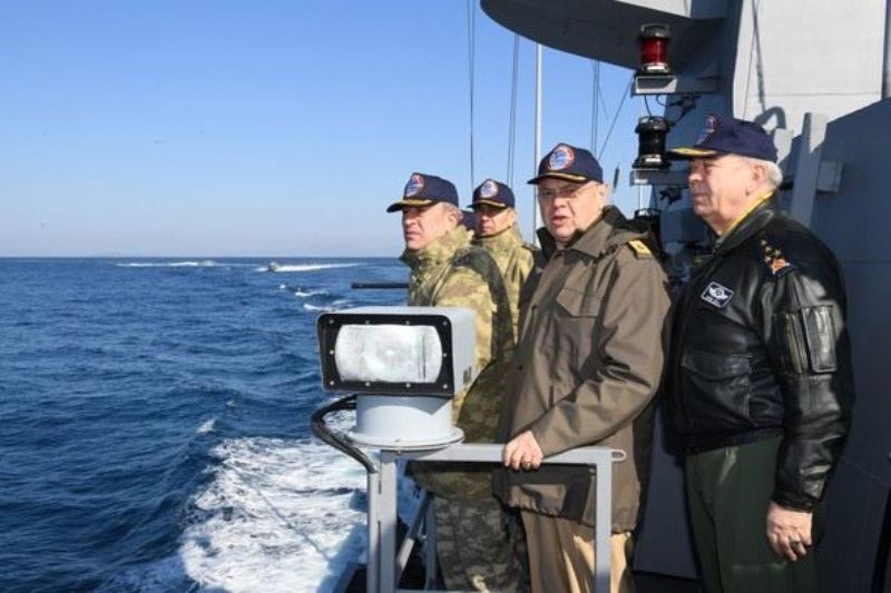 Ίμια: Νέο βίντεο μέσα από το τουρκικό σκάφος (Video)