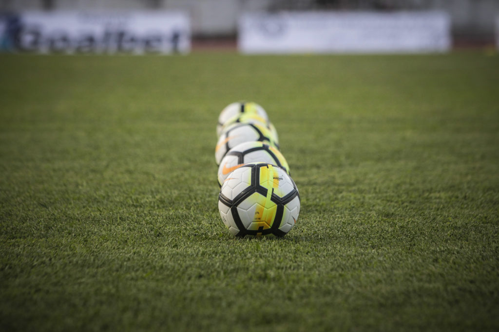 Το ποδόσφαιρο ψάχνει λύσεις: Εμφύλιοι, κόντρες και πειθαρχία