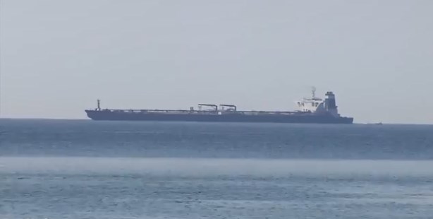 Ιράν: Βρετανικό τάνκερ που ακινητοποιήθηκε στον Κόλπο είναι «σώο και αβλαβές» (video)