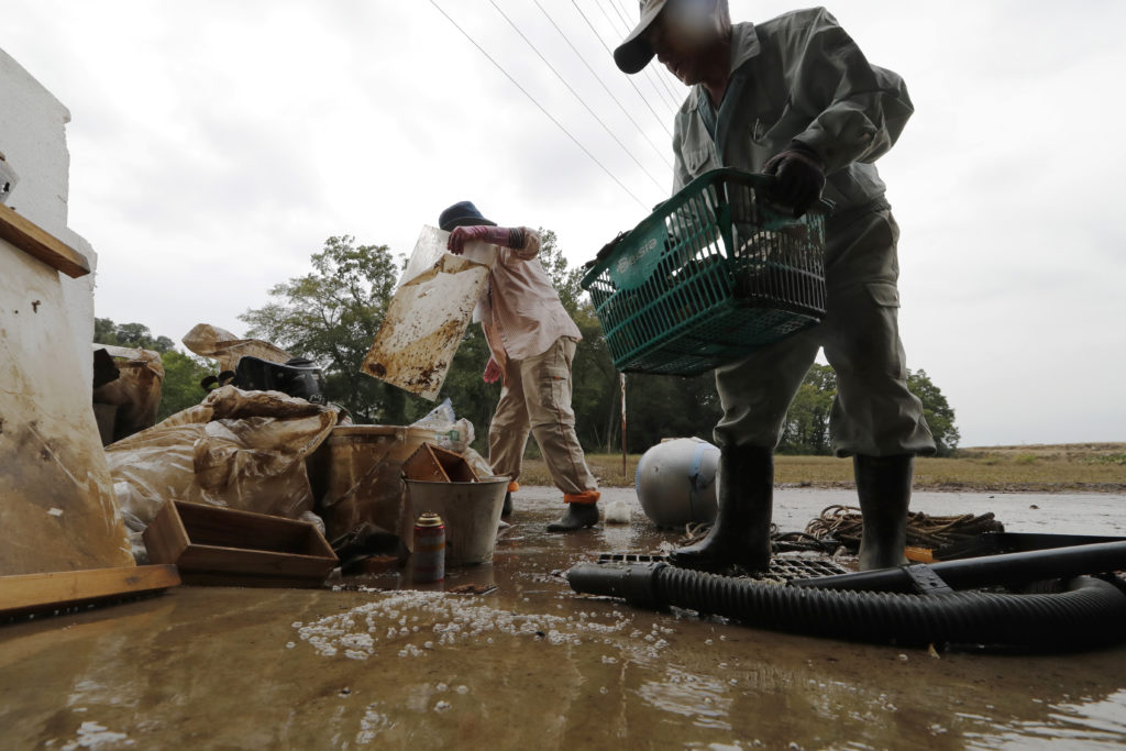 Ιαπωνία: Φονικές πλημμύρες με 12 νεκρούς