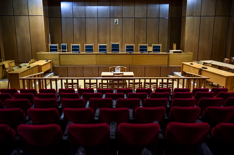 Παραγραφές για υποθέσεις ήσσονος σημασίας για να «ξαλαφρώσουν» τα πινάκια των δικαστηρίων