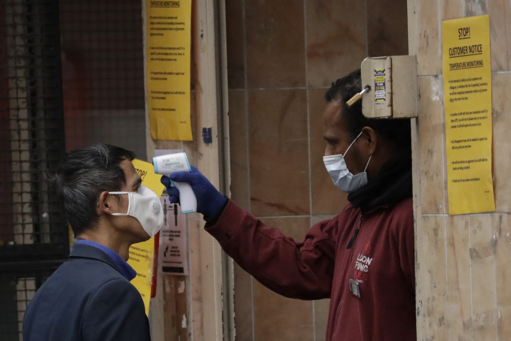 Βρετανία: Σταδιακή άρση του lockdown σχεδιάζει να ανακοινώσει ο Μπόρις Τζόνσον