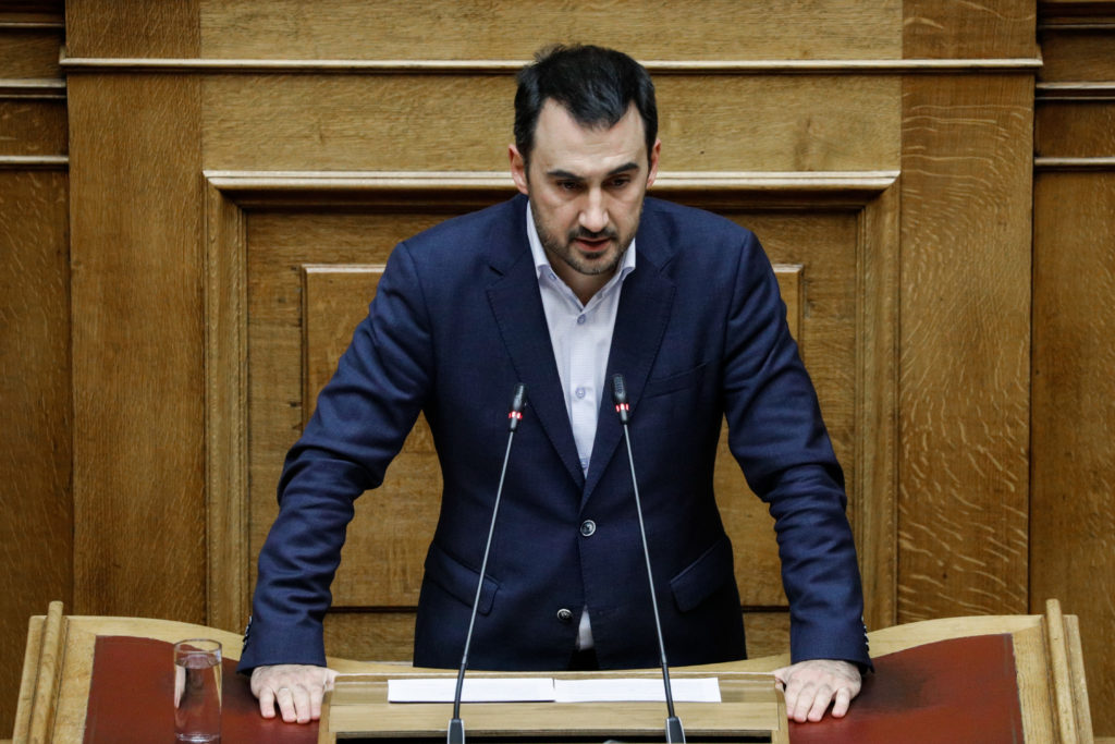 Χαρίτσης: Ο πρόεδρος του ΕΣΡ αποποιήθηκε τις υποχρεώσεις του στα θέματα δημοκρατίας και πολυφωνίας