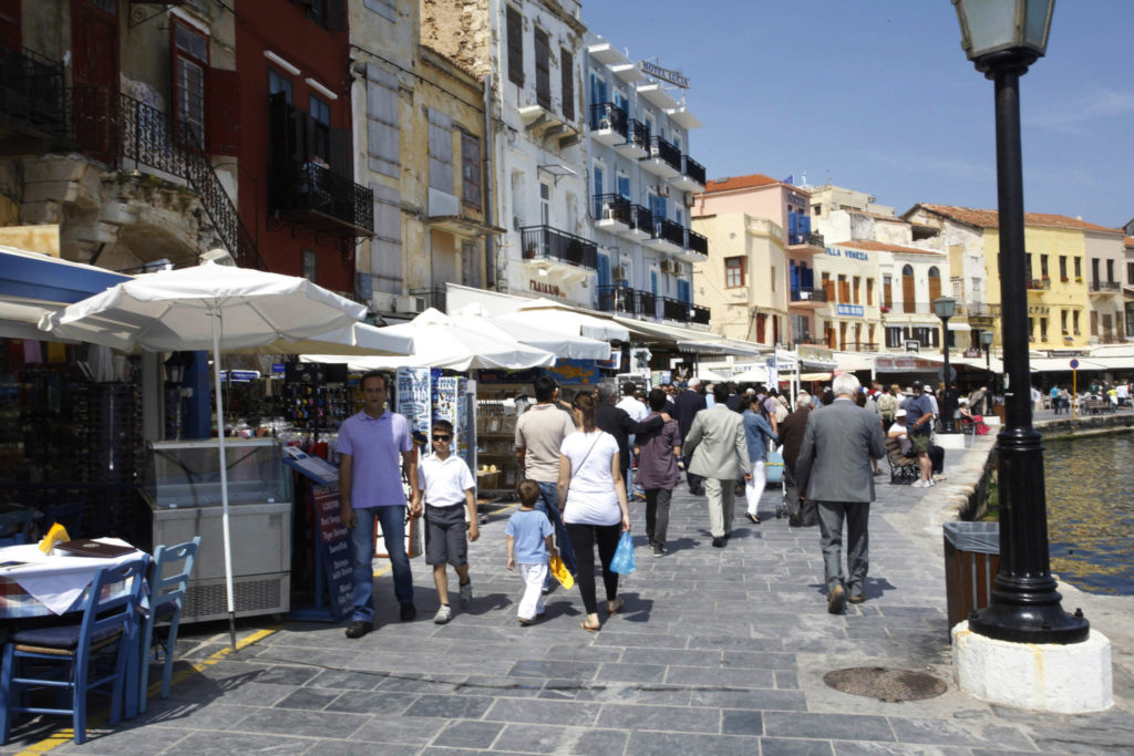 «Καμίνι» τη Τρίτη η Κρήτη με τον υδράργυρο στους 38 βαθμούς Κελσίου – Συνεχίζονται οι υψηλές θερμοκρασίες