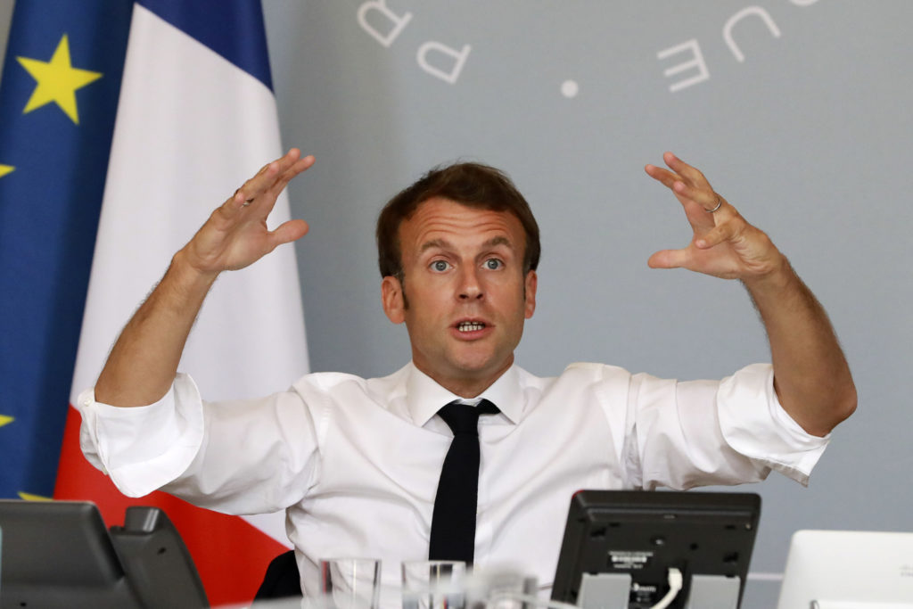 Γαλλία: Φυλλορροεί το κόμμα του Μακρόν – Ζητούν πιο «αριστερή» πολιτική