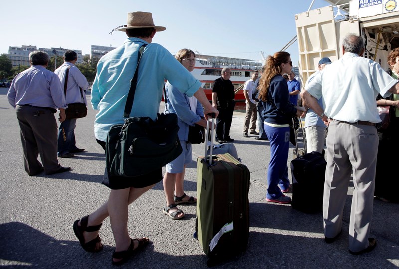 Ελεύθερες οι μετακινήσεις προς όλα τα νησιά από Δευτέρα 25 Μαΐου