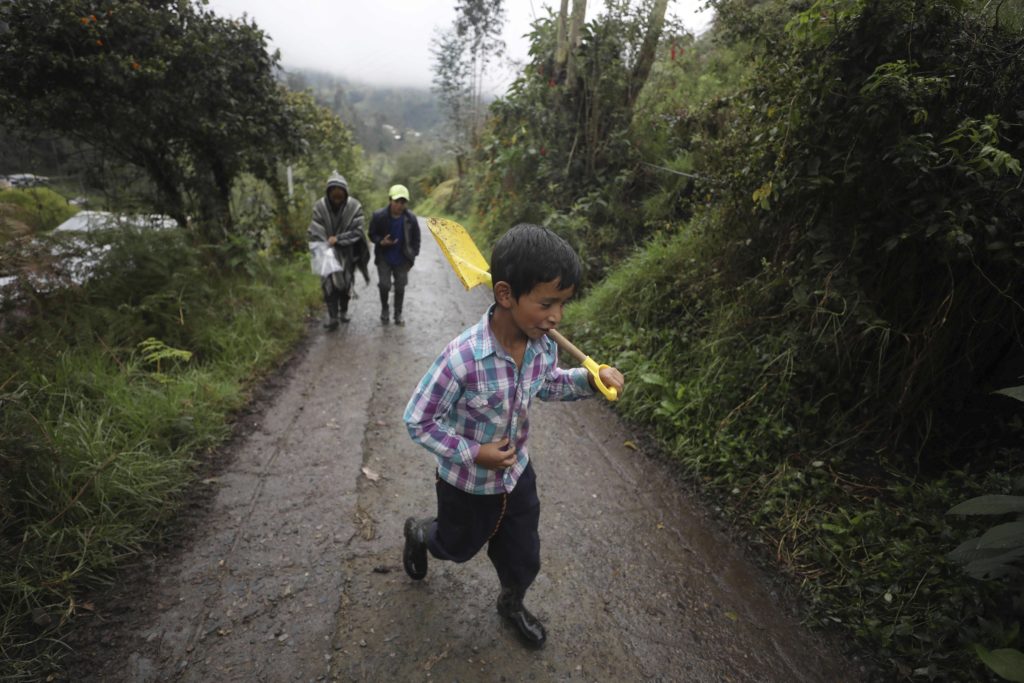 Ο κορονοϊός φέρνει πιο κοντά στη φτώχεια 16 εκατομμύρια παιδιά σε Λατινική Αμερική – Καραϊβική