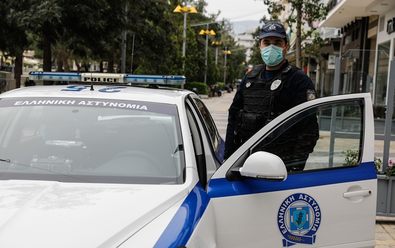 Θεσσαλονίκη: Οπαδοί έδερναν 17χρονο και τραβούσαν βίντεο