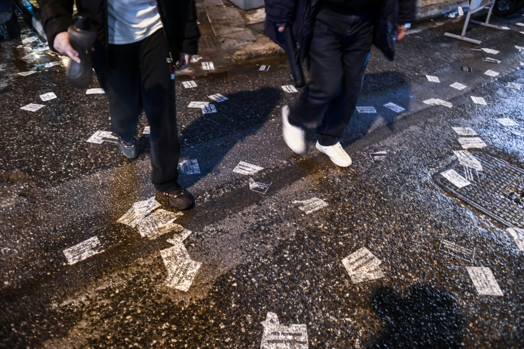 Ποινικές διώξεις για επτά μέλη του Ρουβίκωνα