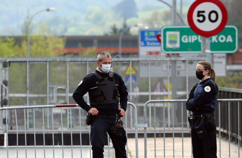 Η Ισπανία ανοίγει τα σύνορα με τη Γαλλία και Πορτογαλία από τις 22 Ιουνίου