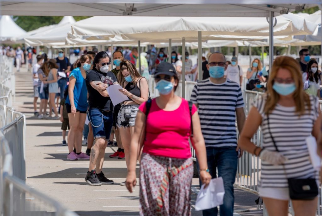 Ισπανία: Πάνω από 27.000 οι νεκροί από τον κορονοϊό