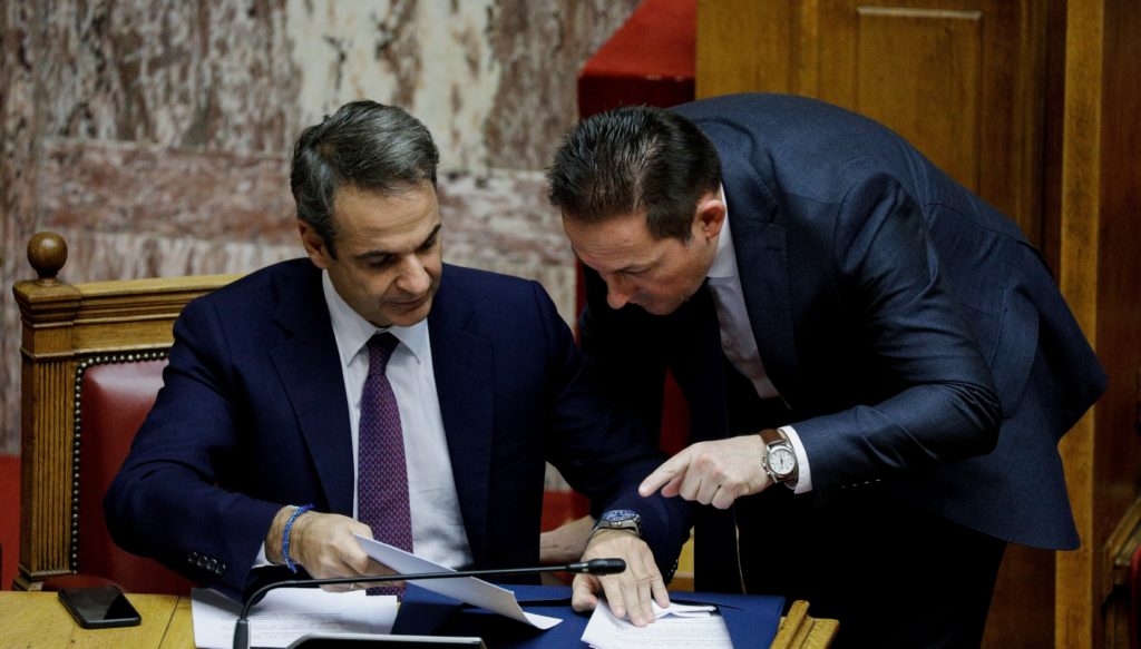 Την παραίτηση Πέτσα ζητά ο ΣΥΡΙΖΑ μετά το σκάνδαλο των 20 εκατ. προς τα ΜΜΕ