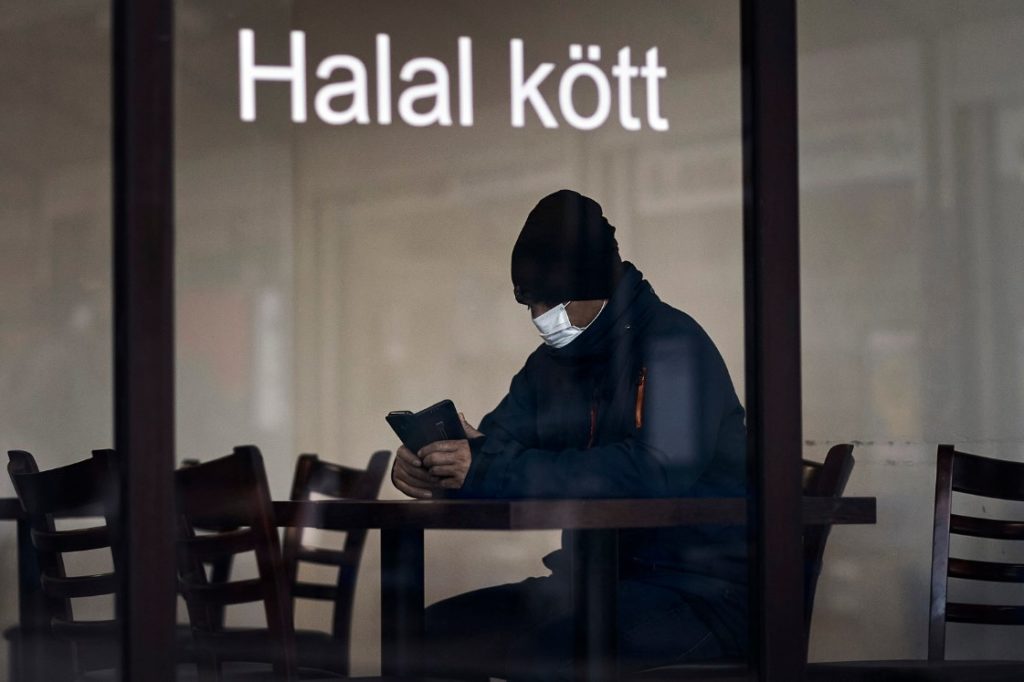 Σουηδία: Ημερήσιο ρεκόρ κρουσμάτων κορονοϊού – 1.474 μέσα σε 24 ώρες
