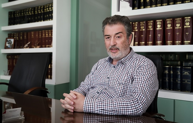 Κώστας Παπαδάκης: «Η εισαγγελία στη δίκη της Χρυσής Αυγής ήταν ανύπαρκτη»