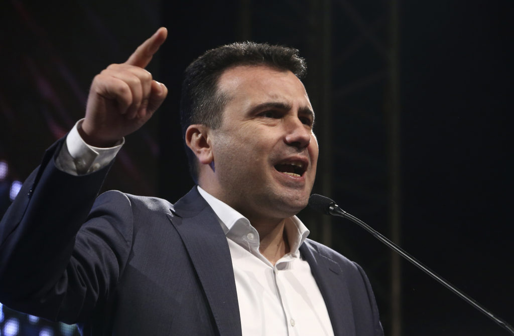 Βόρεια Μακεδονία: Αδιευκρίνιστη ψήφος και μικρό προβάδισμα του Ζόραν Ζάεφ