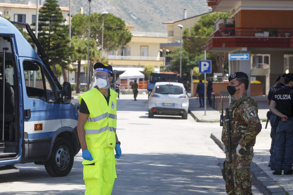 Ιταλία-Κορονοϊός: Νέα ένταση στο Μοντραγκόνε όπου καταγράφηκαν 49 νέα κρούσματα