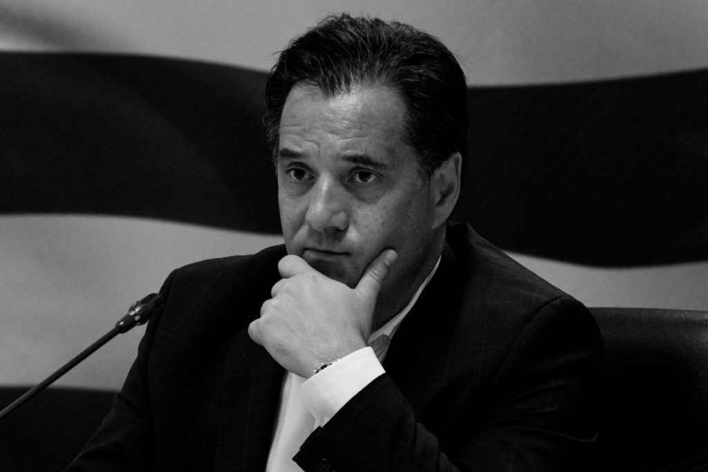 Ο Άδωνης έχασε τα λόγια του όταν άκουσε για… αποζημίωση του δημοσίου από τη Novartis (Video)