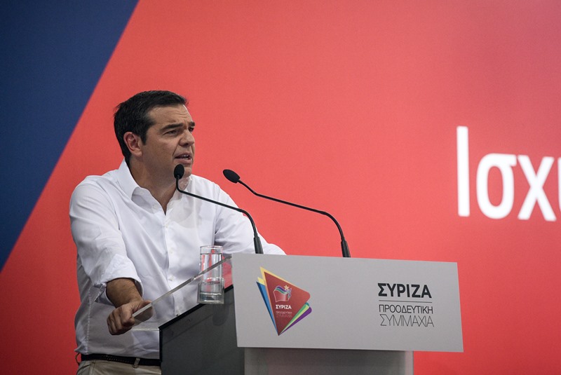 Αλέξη Τσίπρας: Τον Αύγουστο θα δούμε αν ο κ. Μητσοτάκης επιχειρήσει να  δραπετεύσει