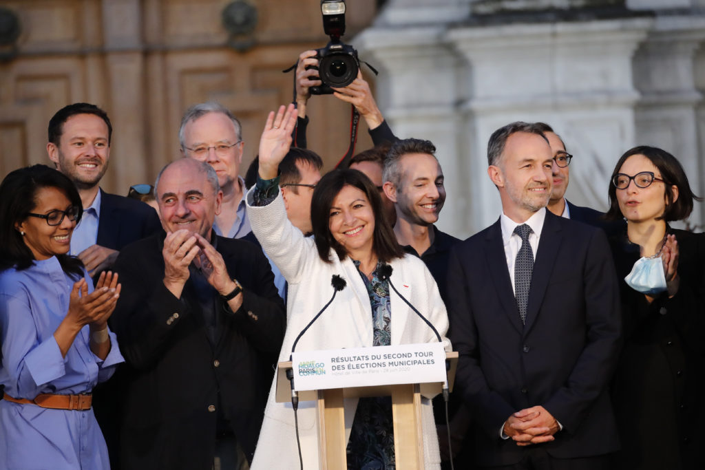 Γαλλία-δημοτικές εκλογές: Ισχυρή άνοδος Πράσινων, αποτυχία υποψήφιων του Μακρόν